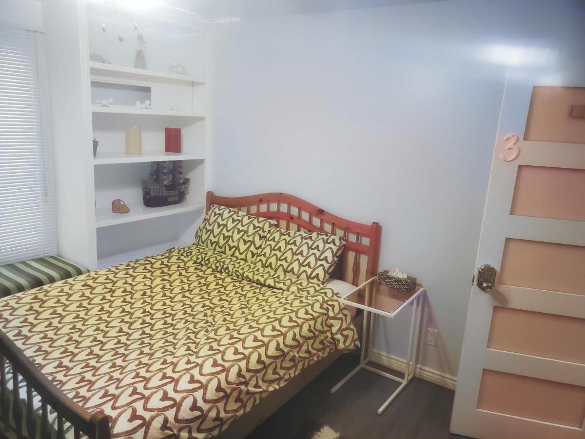 Booking - Conrad -Single Room - Self Check-In Гатино Экстерьер фото